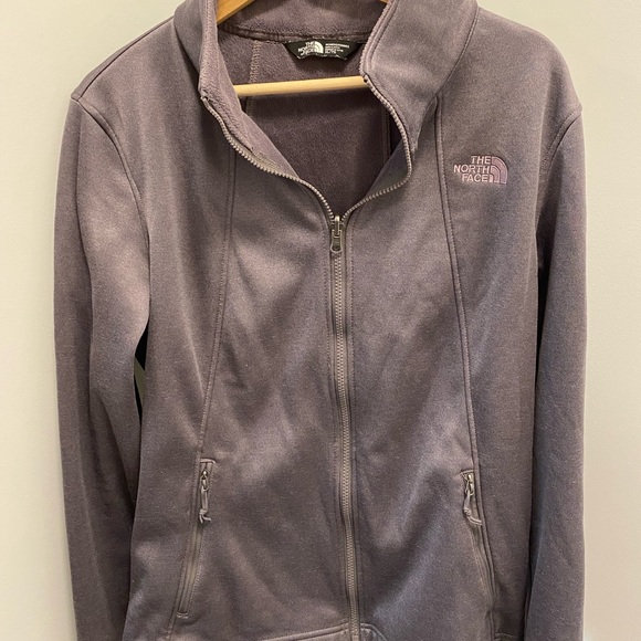 Gently worn 2 layer The North Face fall jacket in mauve - Picture 3 of 7